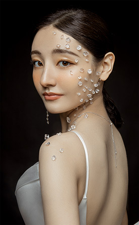 <b>李臆瑶</b>