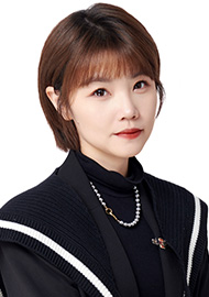 东田化妆学校葛轩菡